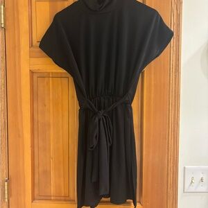 PrettyLittleThing Black dress size 8